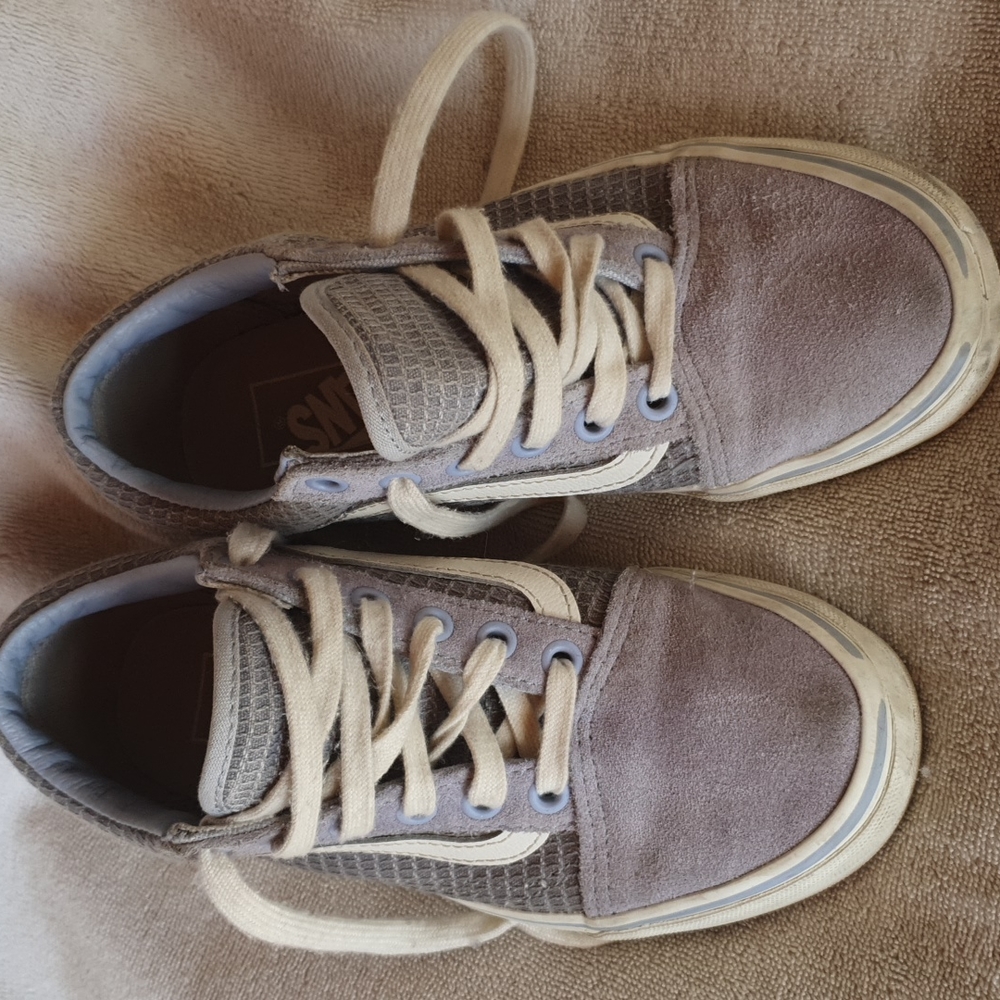vans